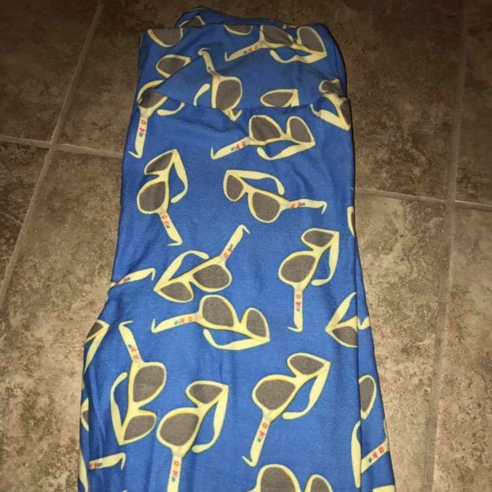 EUC Lularoe OS sunglasses leggings pants